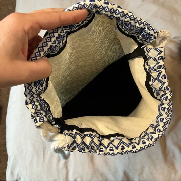 Patterned Canvas Backpack - Picture 5 of 9